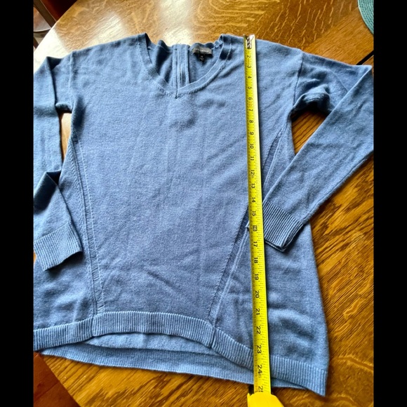 The Limited Sweater - Picture 7 of 12